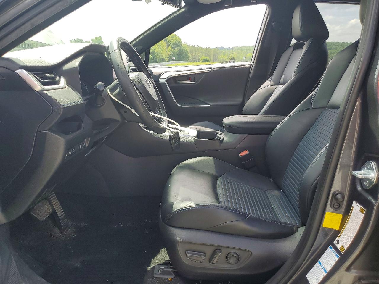 2019 Toyota Rav4 Xse Gray vin: JTMEWRFVXKJ005750