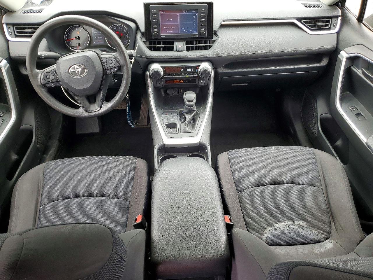 2020 Toyota Rav4 Le Gray vin: JTMF1RFV2LD067758