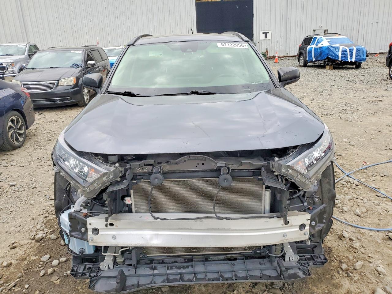 2020 Toyota Rav4 Le Gray vin: JTMF1RFV2LD067758