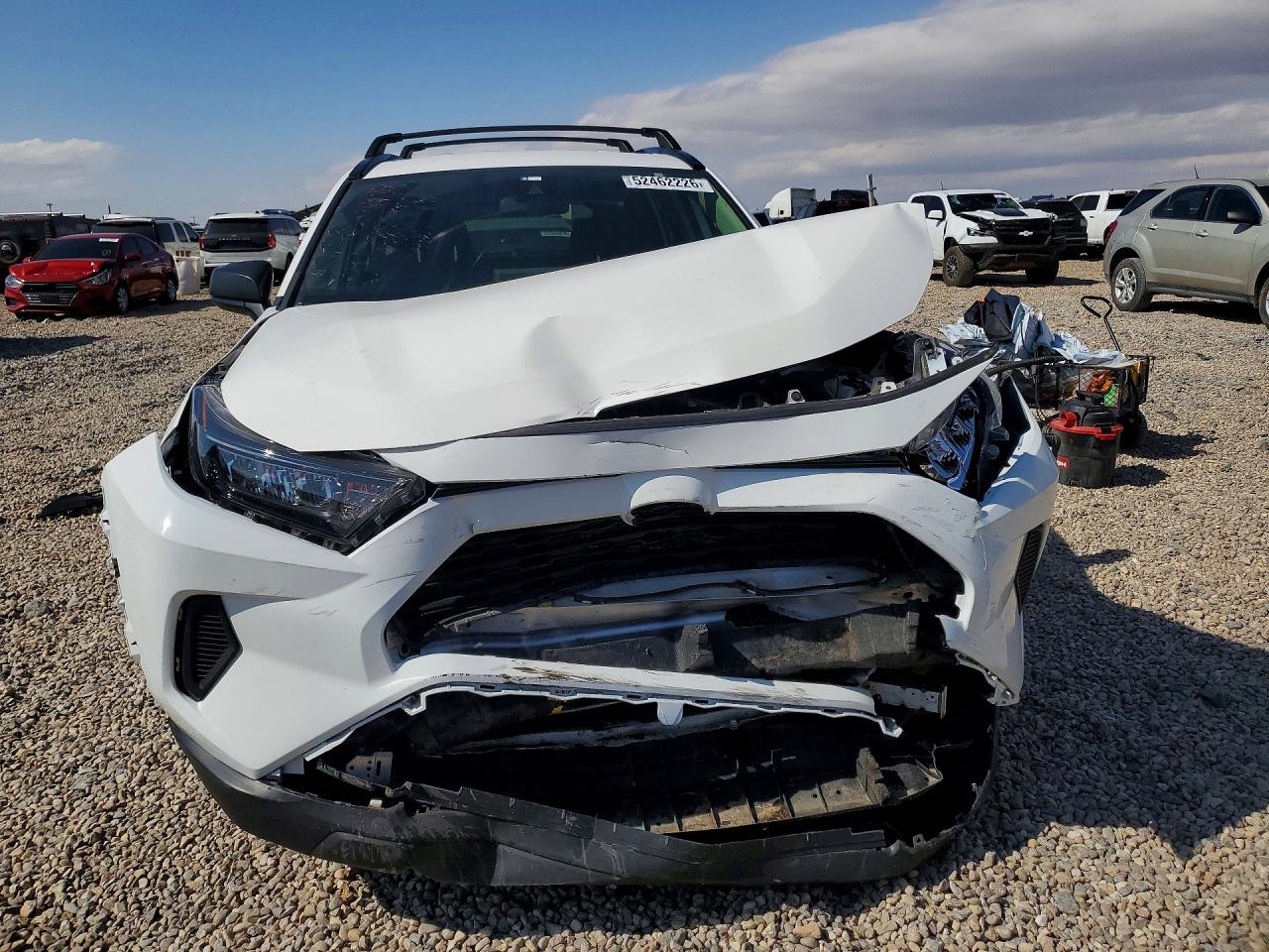 2020 Toyota Rav4 Le White vin: JTMF1RFV5LD048461