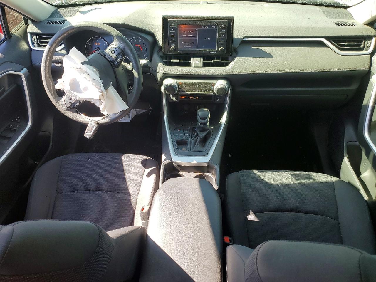 2020 Toyota Rav4 Le White vin: JTMF1RFV5LD048461