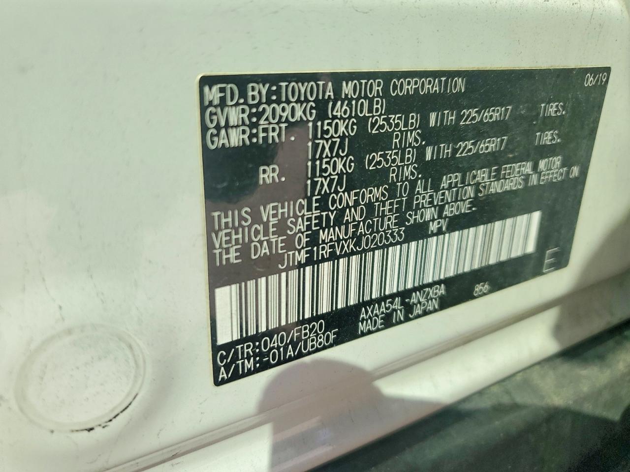 2019 Toyota Rav4 Le White vin: JTMF1RFVXKJ020333