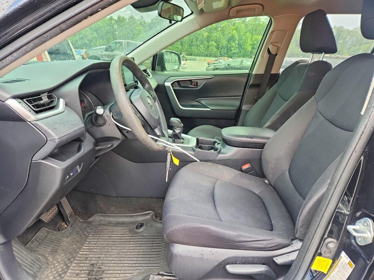 2020 Toyota Rav4 Le Black vin: JTMG1RFV4LD049380