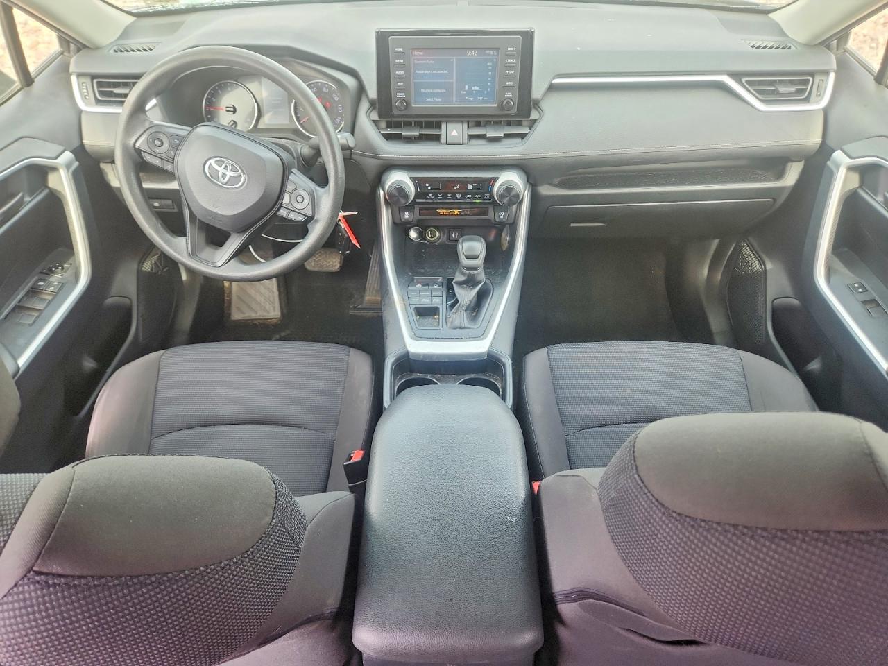 2019 Toyota Rav4 Le Gray vin: JTMG1RFV9KD510460