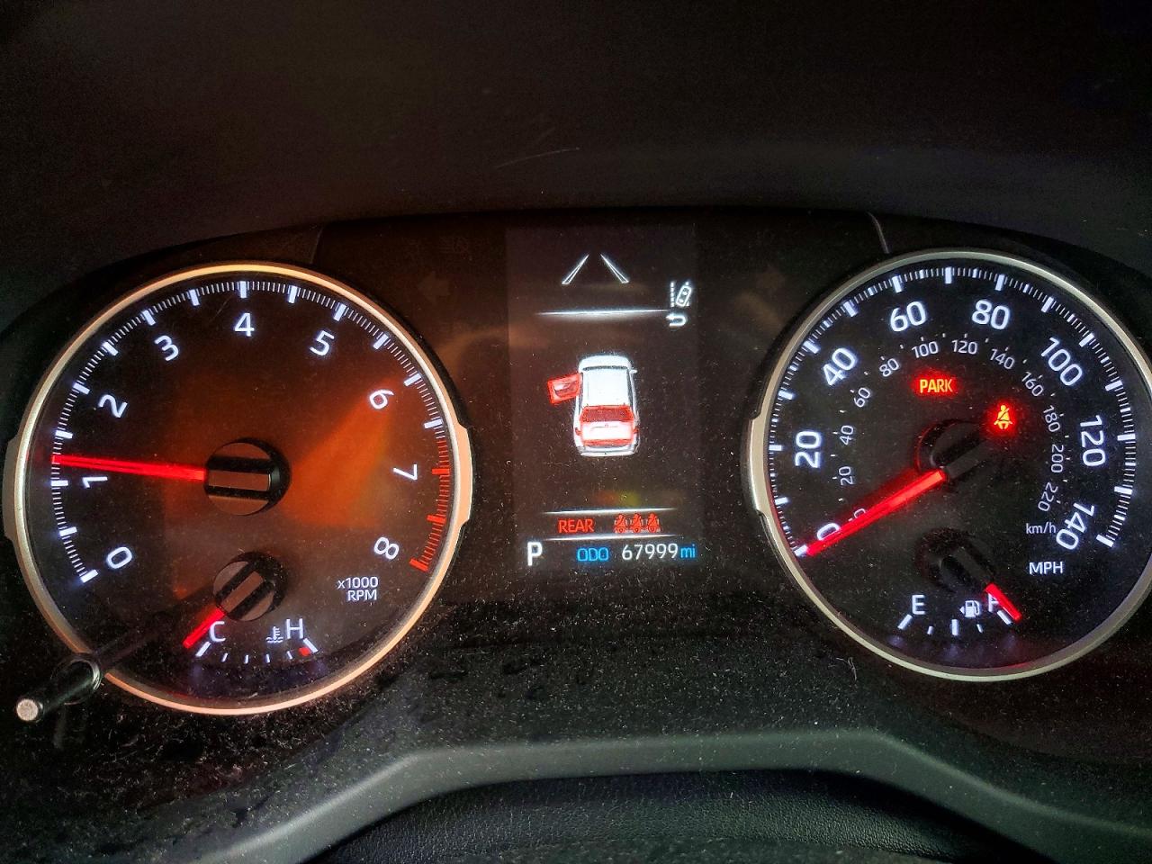 2019 Toyota Rav4 Le Silver vin: JTMG1RFVXKD015538