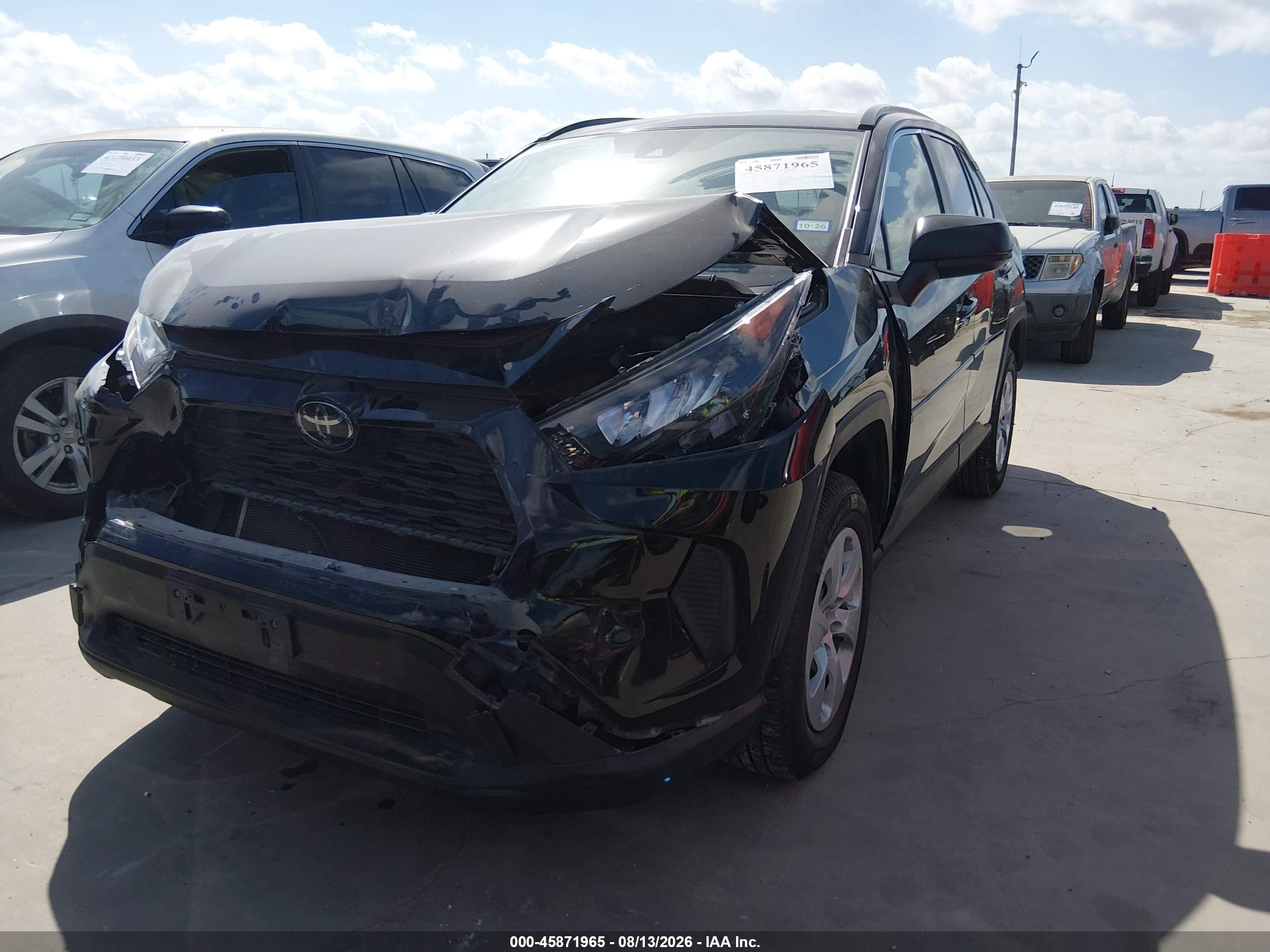 2019 Toyota Rav4 Le Black vin: JTMH1RFV4KD032291