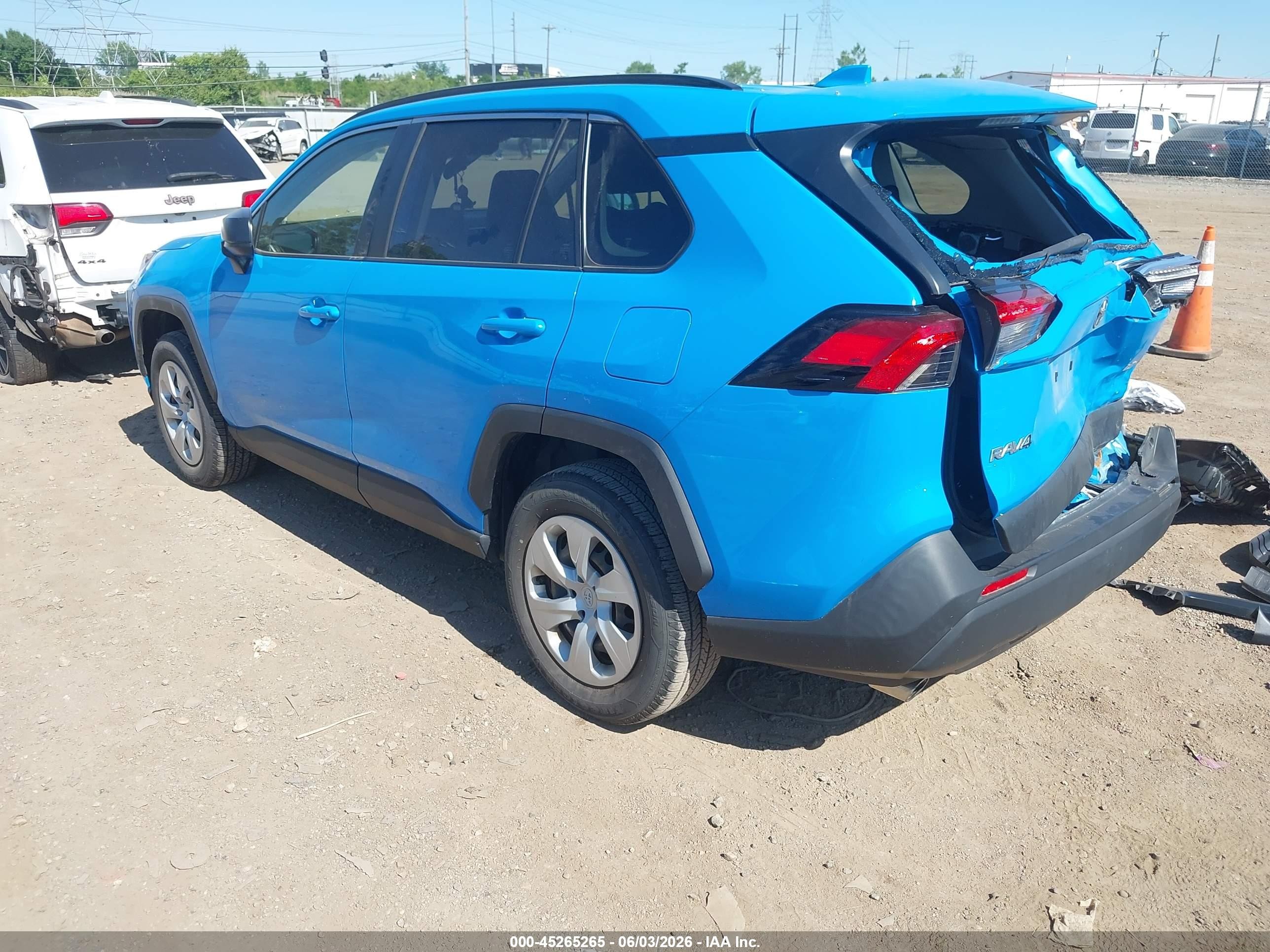 2019 Toyota Rav4 Le Light Blue vin: JTMH1RFV7KD502720
