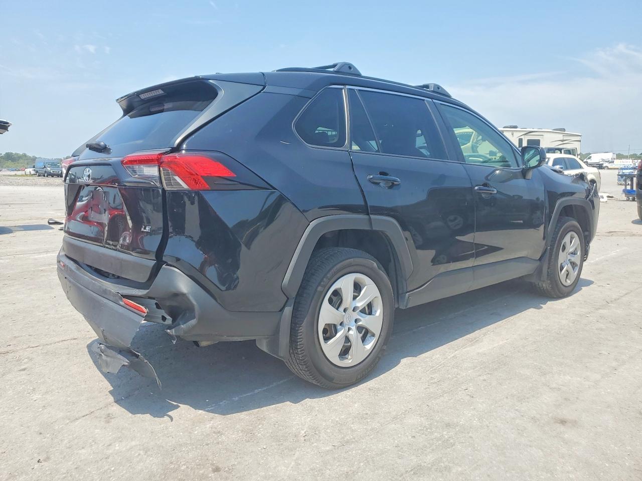 2019 Toyota Rav4 Le Черный vin: JTMH1RFV7KJ015471