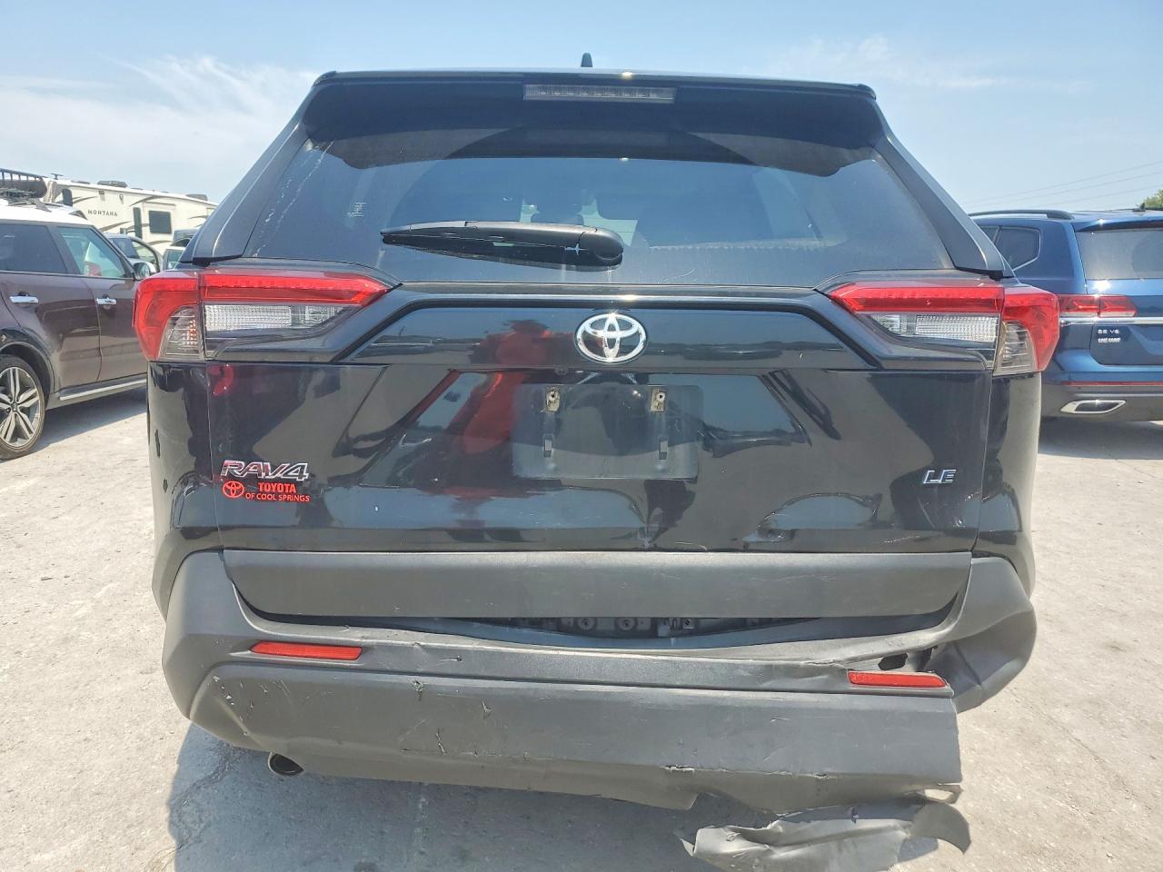 2019 Toyota Rav4 Le Черный vin: JTMH1RFV7KJ015471