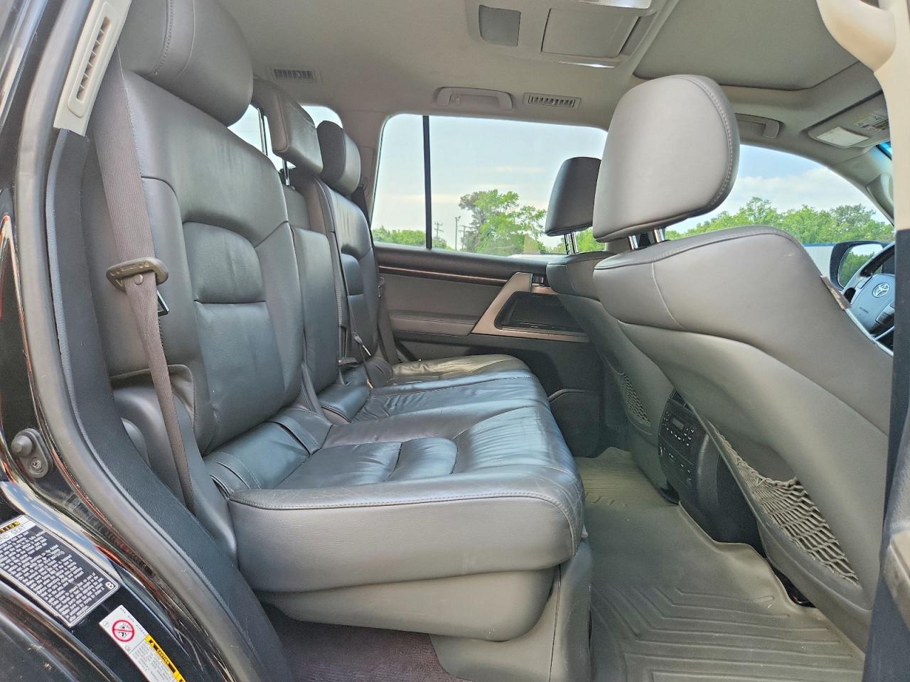 2008 Toyota Land Cruiser Base Черный vin: JTMHY05J285003042
