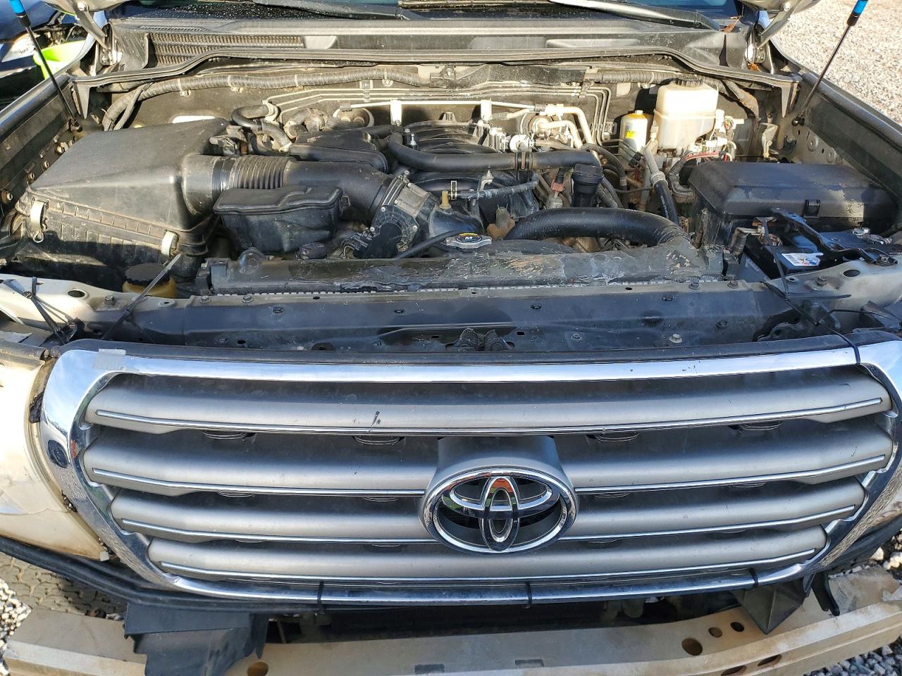 2008 Toyota Land Cruiser Серебряный vin: JTMHY05J384002097