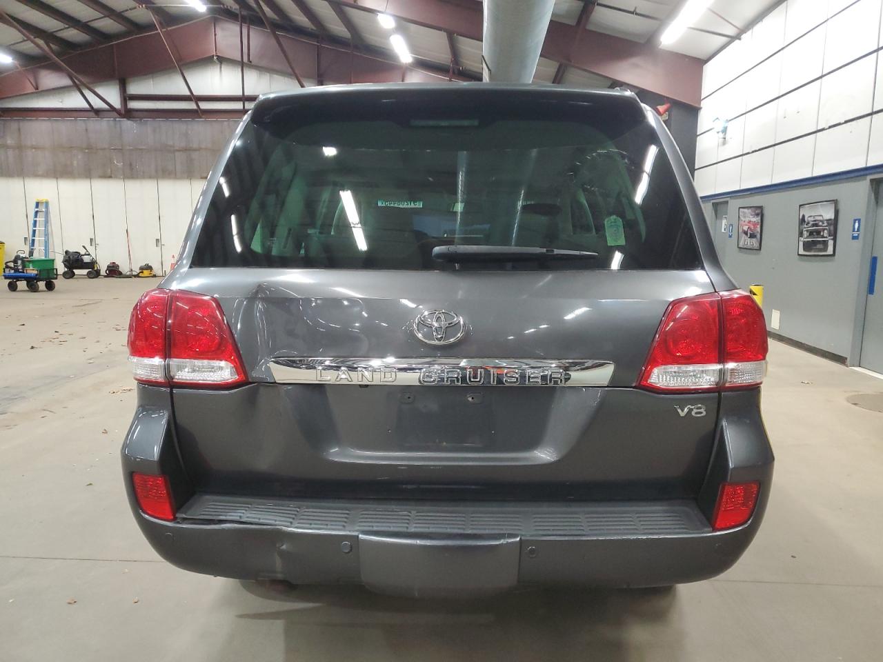 2008 Toyota Land Cruiser Серый vin: JTMHY05J585001589