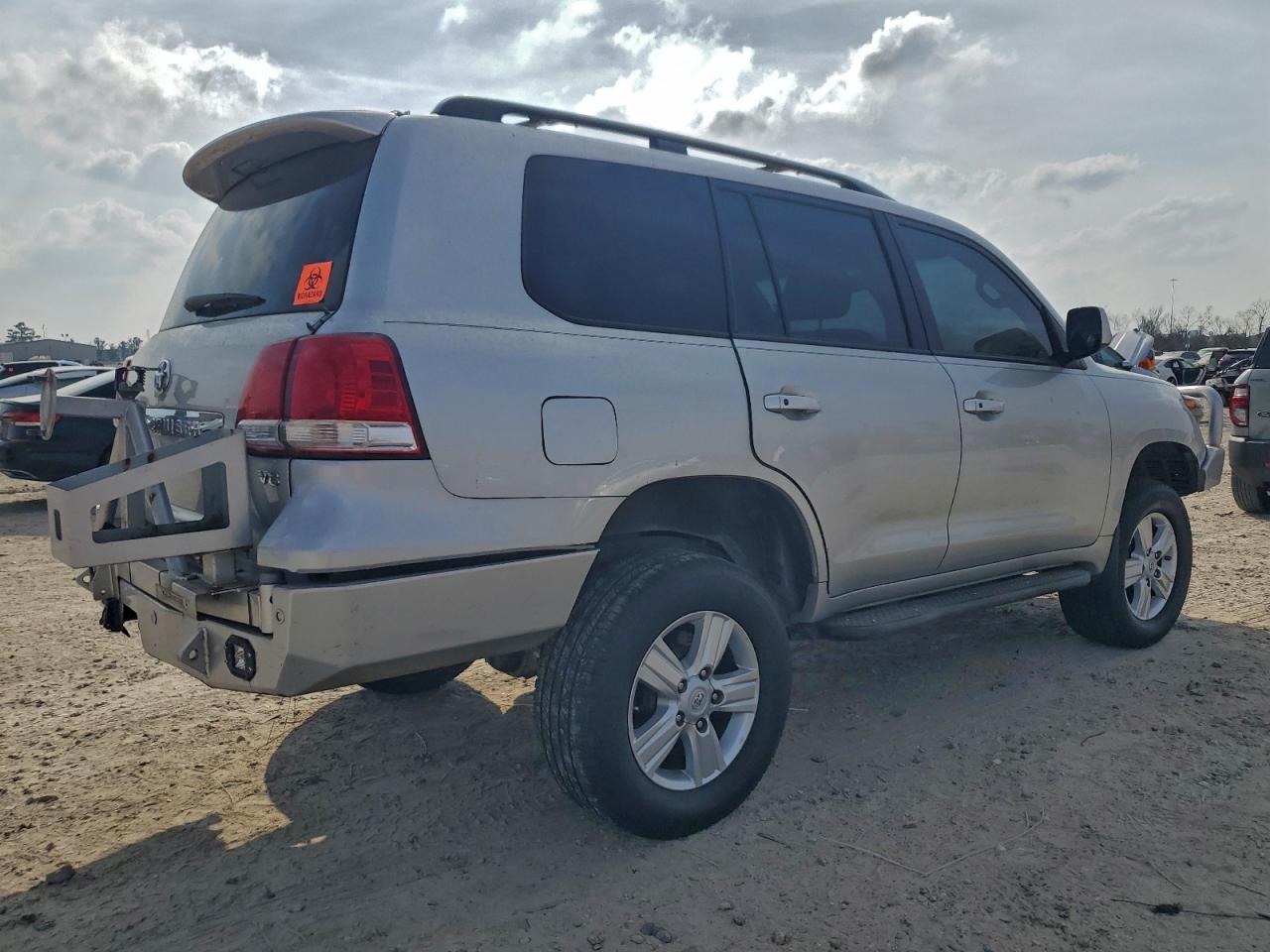 2008 Toyota Land Cruiser Silver vin: JTMHY05J785002808