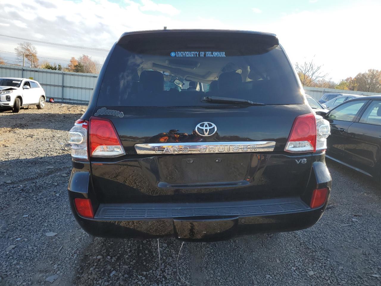 2015 Toyota Land Cruiser Black vin: JTMHY7AJ1F4032078