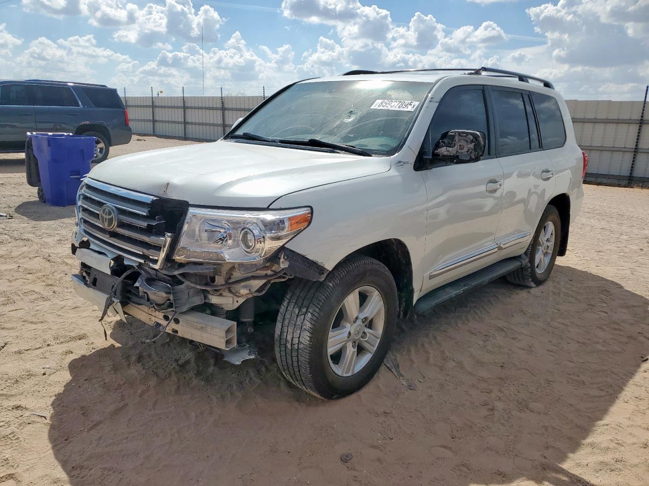 2014 Toyota Land Cruiser White vin: JTMHY7AJ2E4024392