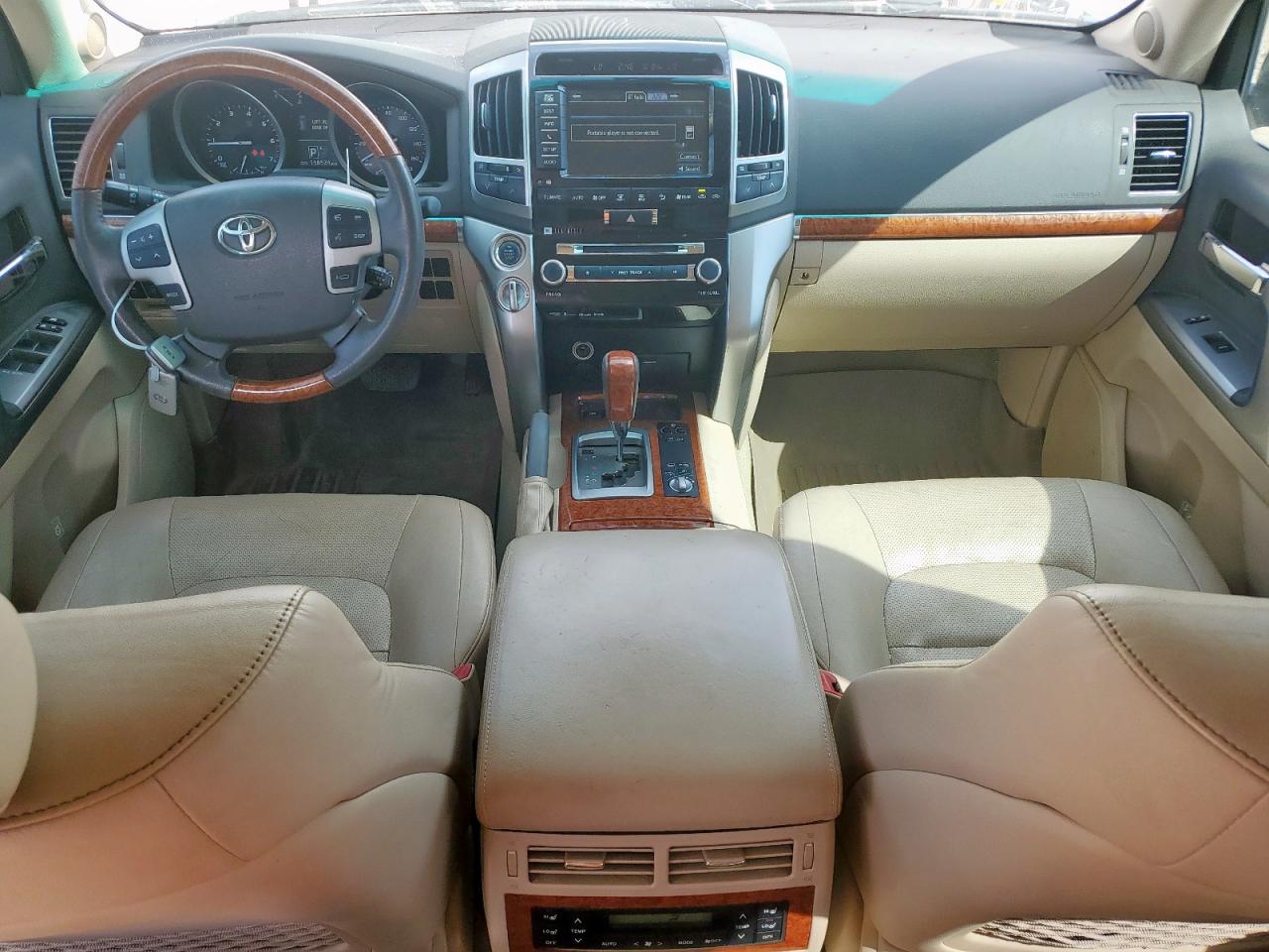 2014 Toyota Land Cruiser White vin: JTMHY7AJ2E4024392