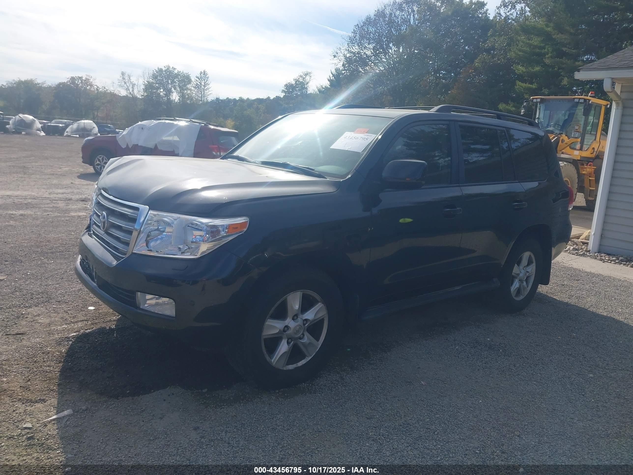 2011 Toyota Land Cruiser V8 Black vin: JTMHY7AJ3B5012838