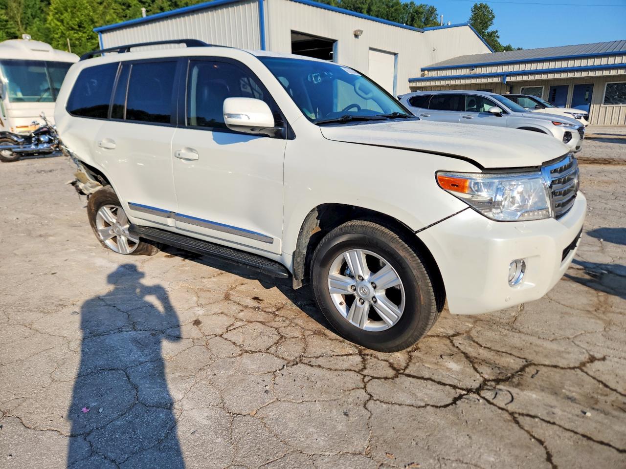 2015 Toyota Land Cruiser Base Белый vin: JTMHY7AJ3F4030851