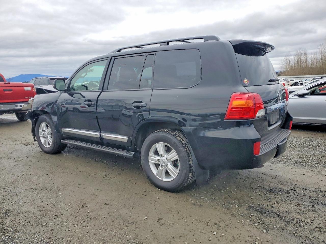 2015 Toyota Land Cruiser Black vin: JTMHY7AJ3F4032728