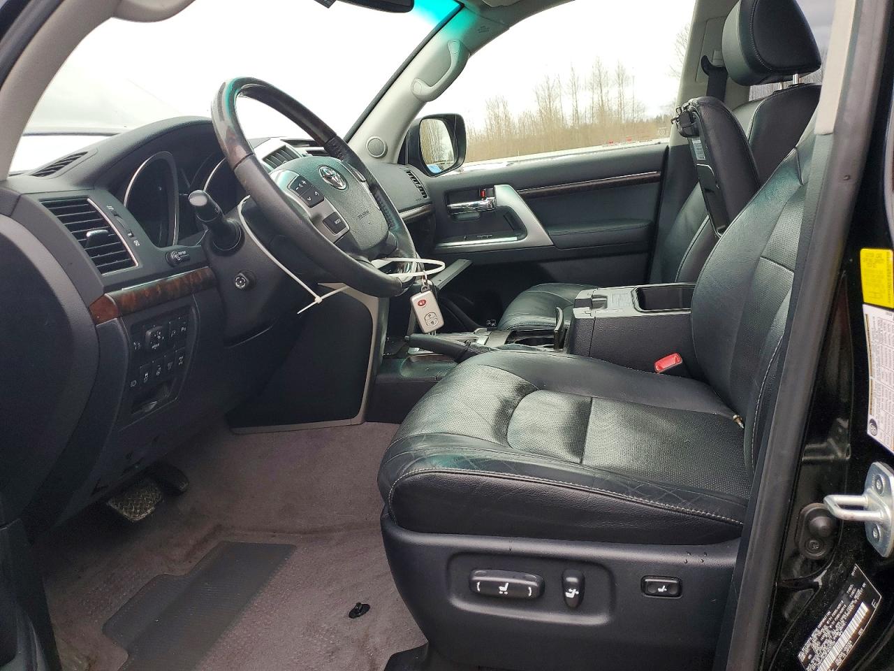 2015 Toyota Land Cruiser Black vin: JTMHY7AJ3F4032728