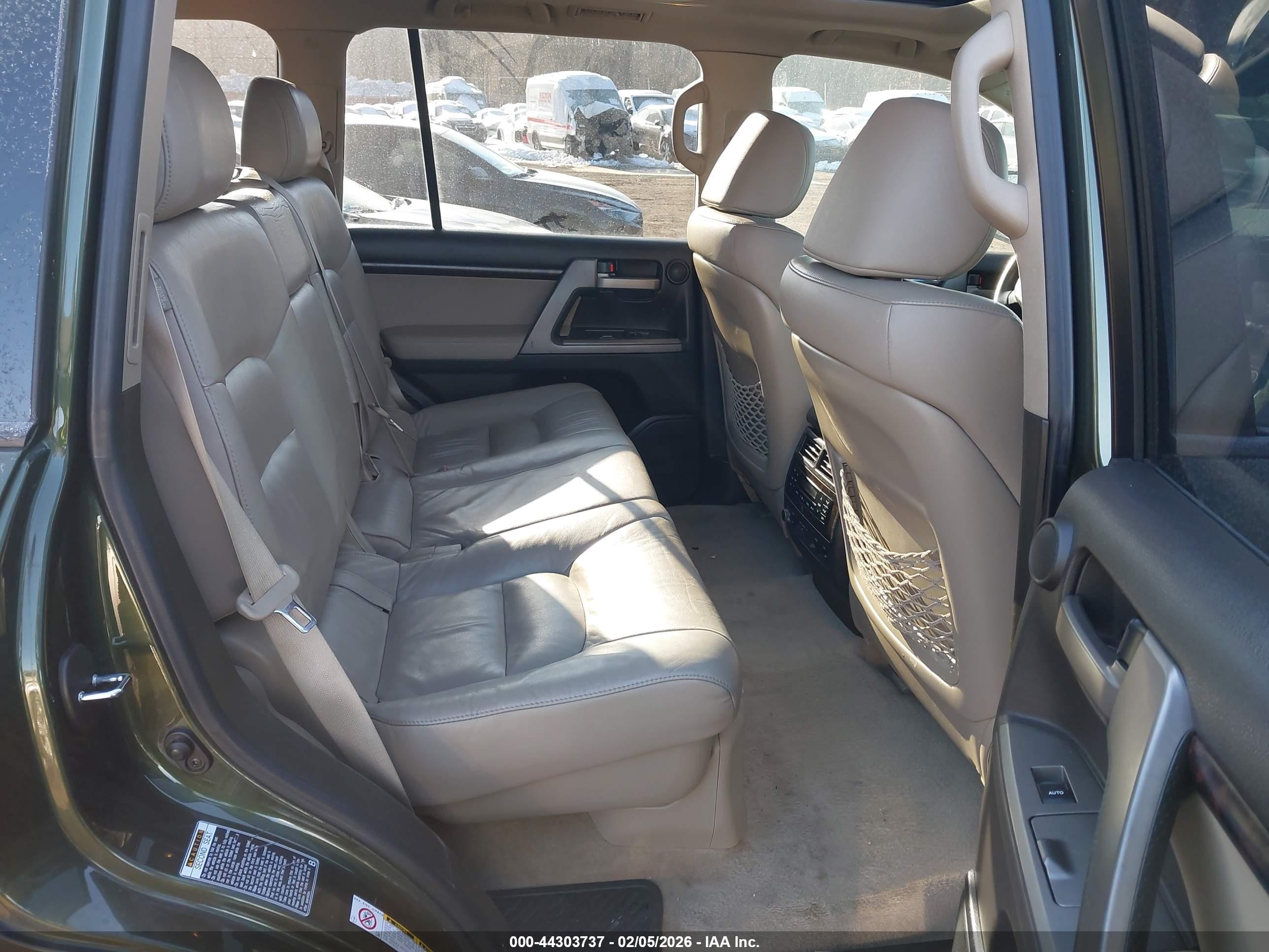 2011 Toyota Land Cruiser V8 (a6) Green vin: JTMHY7AJ4B5011231
