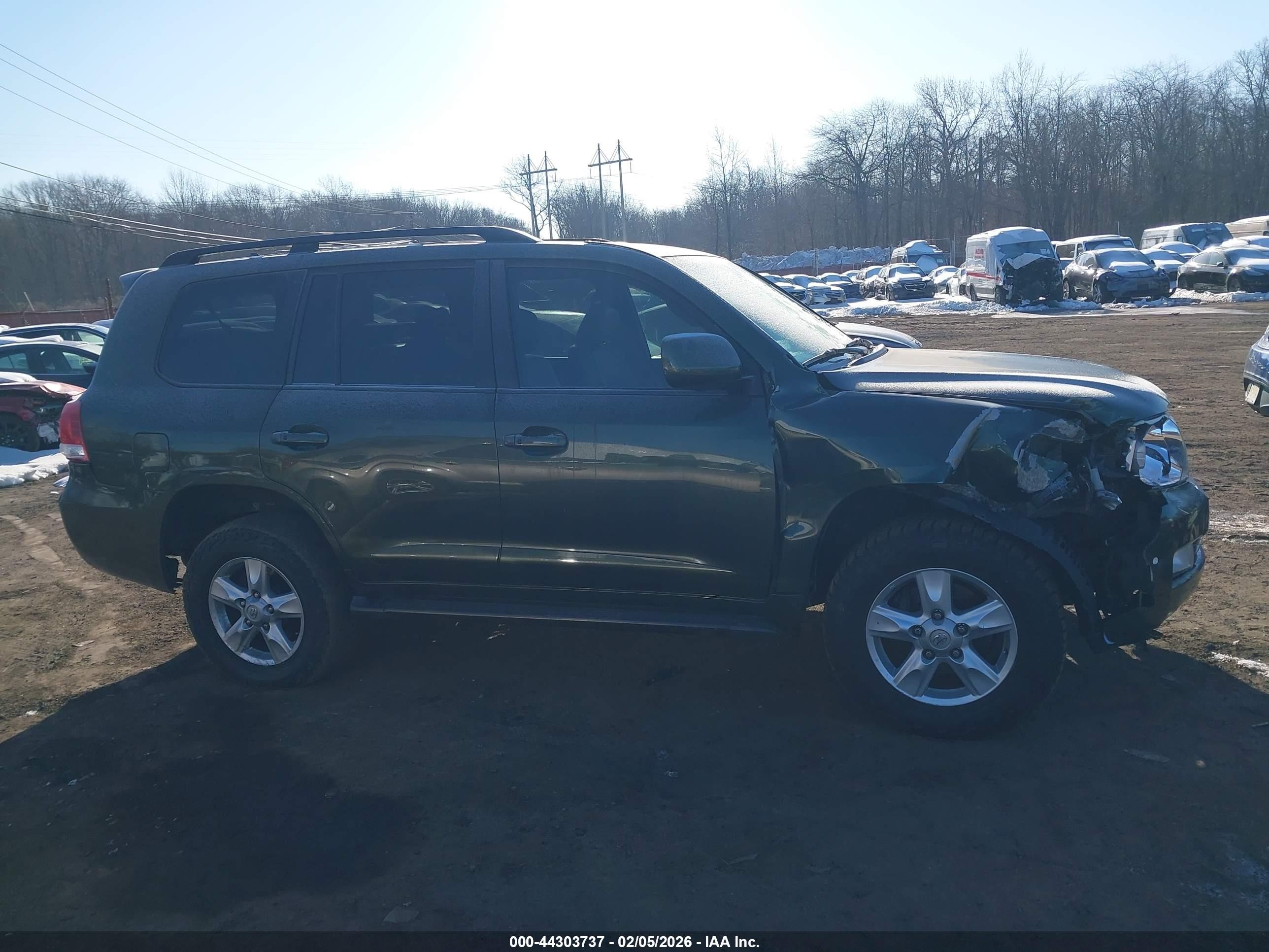 2011 Toyota Land Cruiser V8 (a6) Green vin: JTMHY7AJ4B5011231