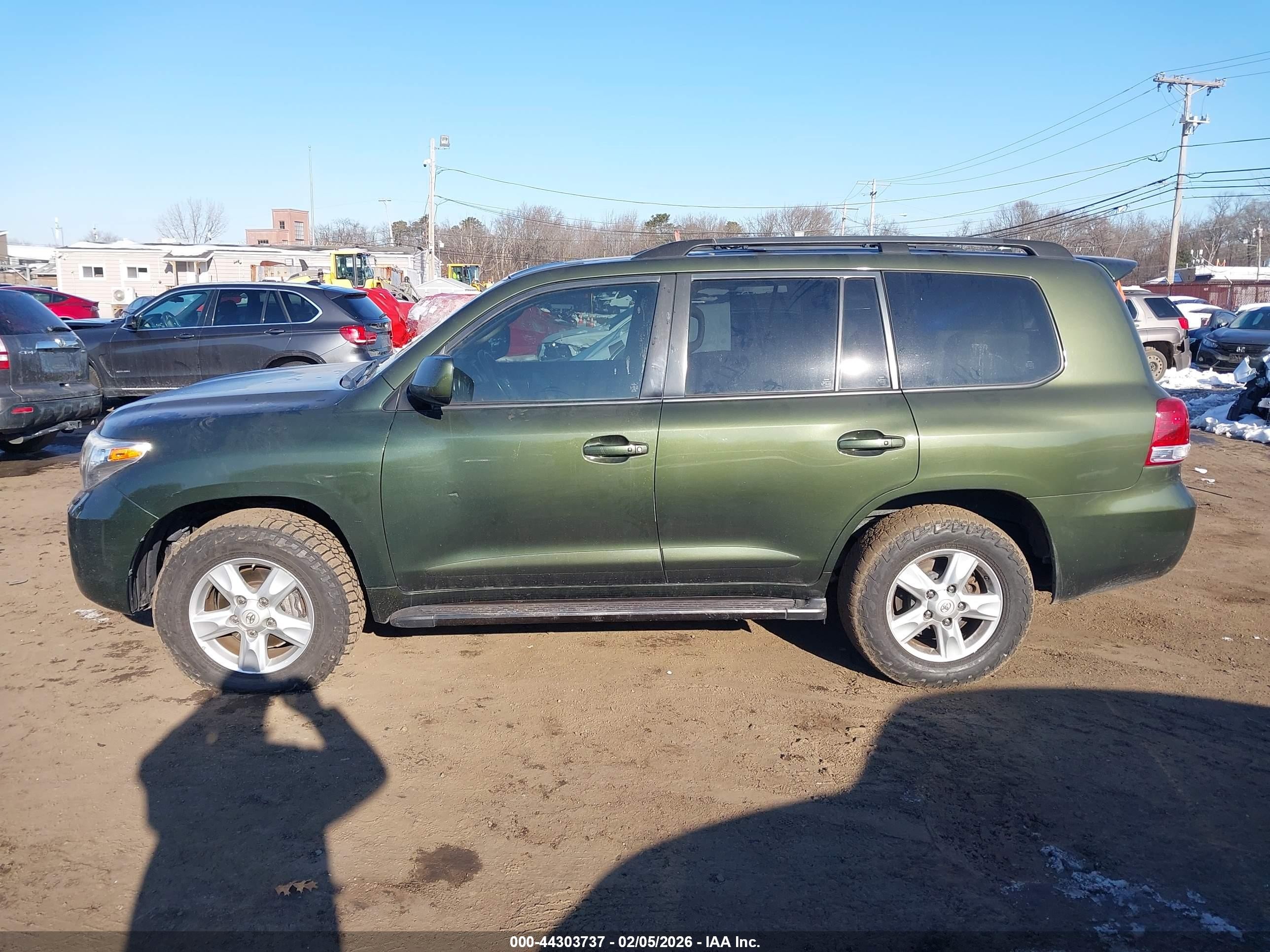 2011 Toyota Land Cruiser V8 (a6) Green vin: JTMHY7AJ4B5011231