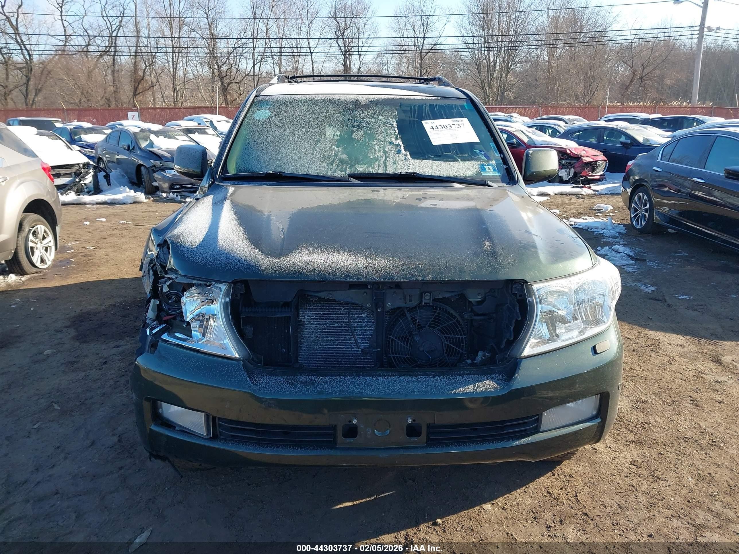 2011 Toyota Land Cruiser V8 (a6) Green vin: JTMHY7AJ4B5011231