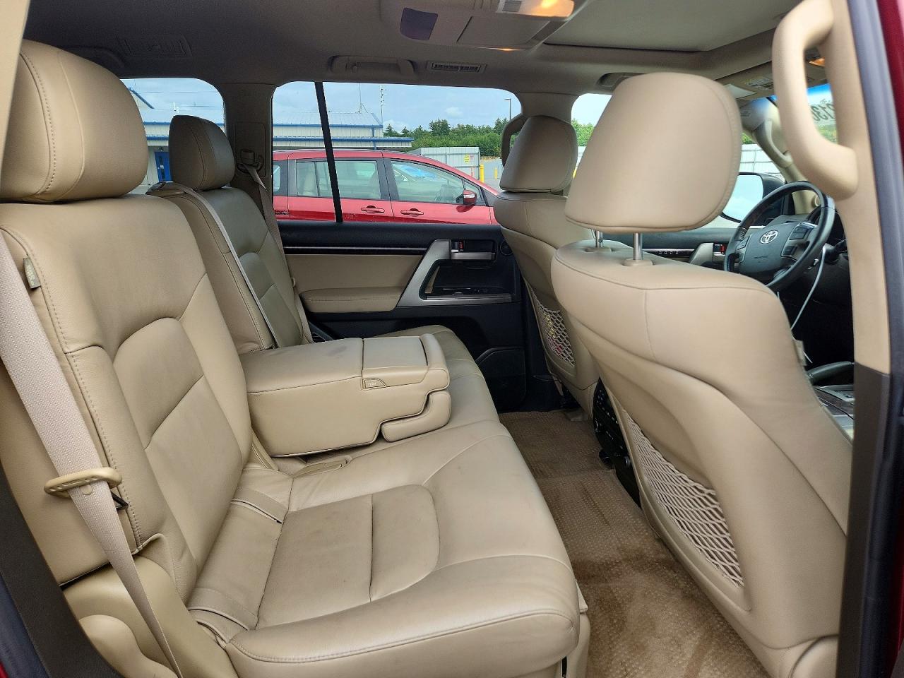 2011 Toyota Land Cruiser Base Burgundy vin: JTMHY7AJ5B5011013