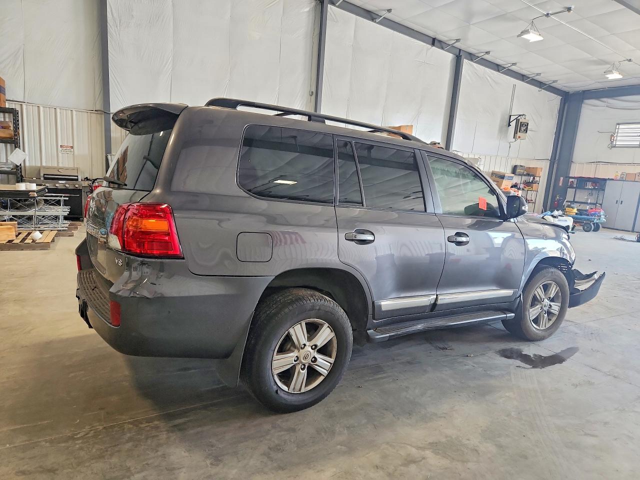 2013 Toyota Land Cruiser Base Gray vin: JTMHY7AJ5D4012090