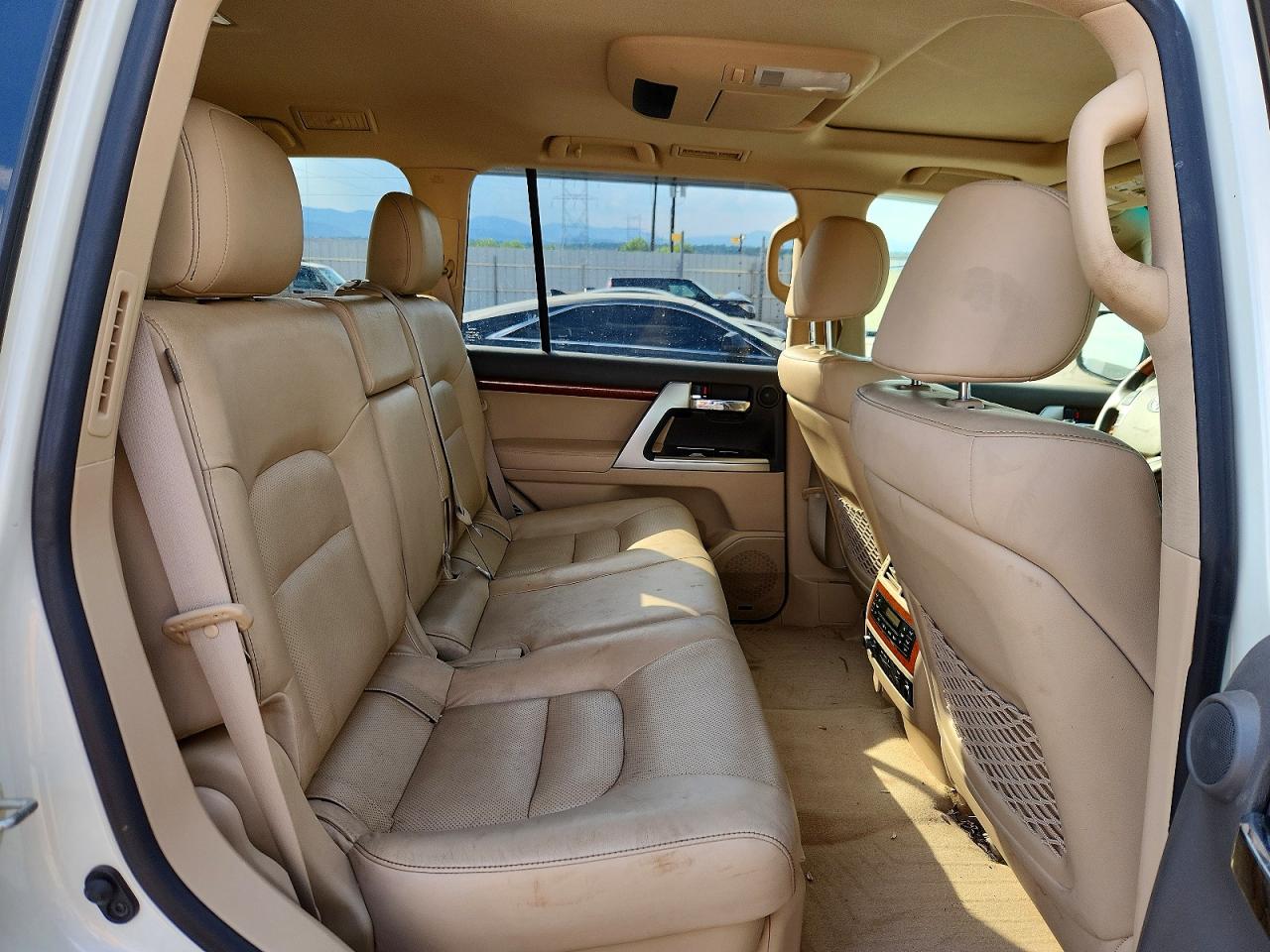 2014 Toyota Land Cruiser Base White vin: JTMHY7AJ5E4025679