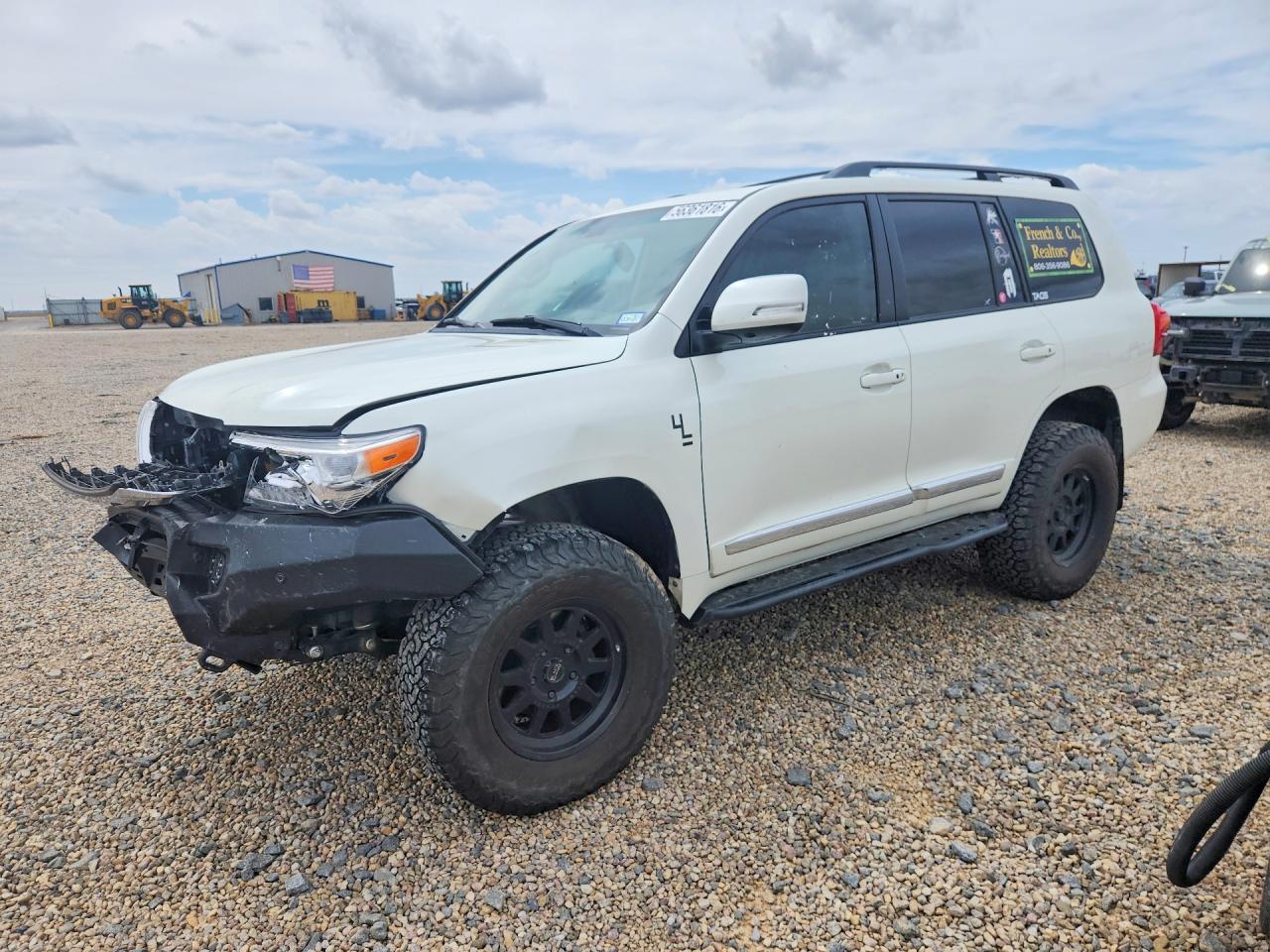 2015 Toyota Land Cruiser Base White vin: JTMHY7AJ6F4035090