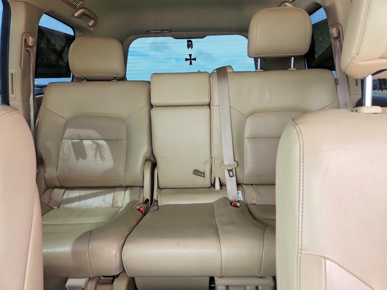 2015 Toyota Land Cruiser Base White vin: JTMHY7AJ6F4035090