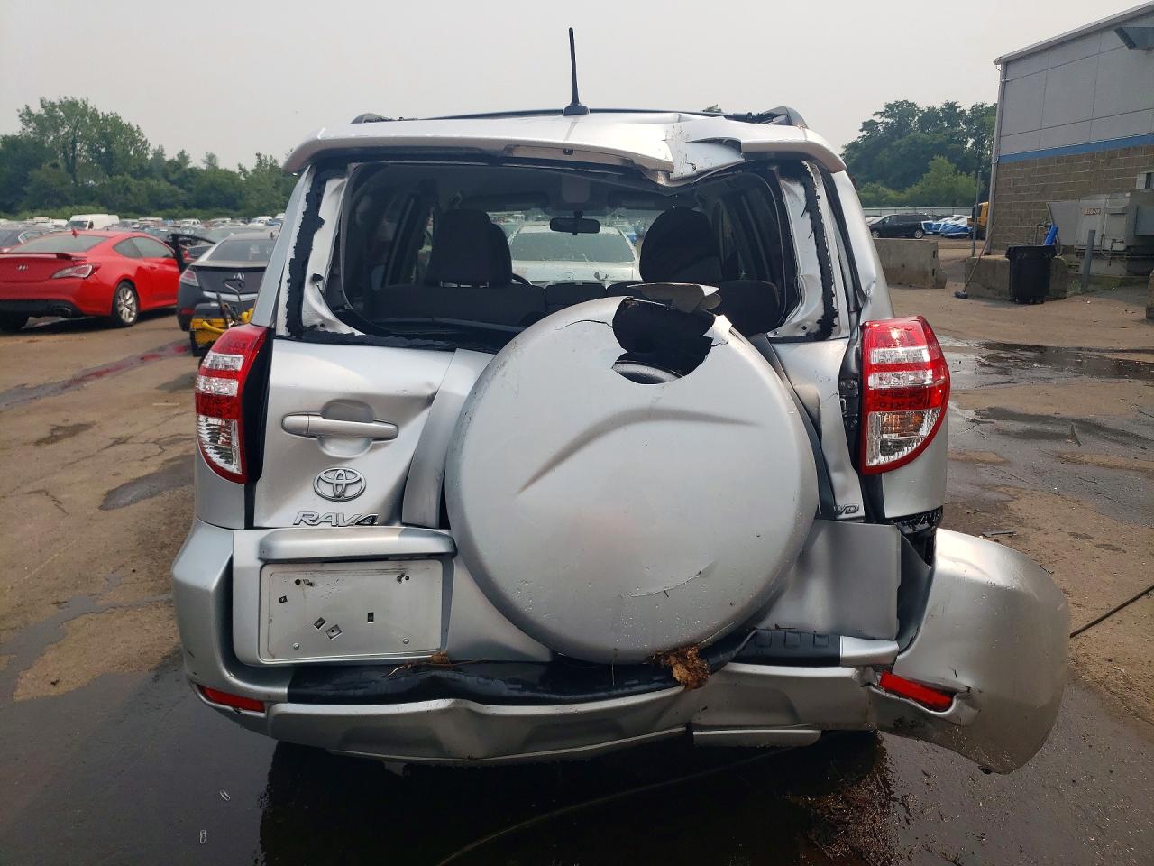 2012 Toyota Rav4 Base Silver vin: JTMJF4DV1C5058173