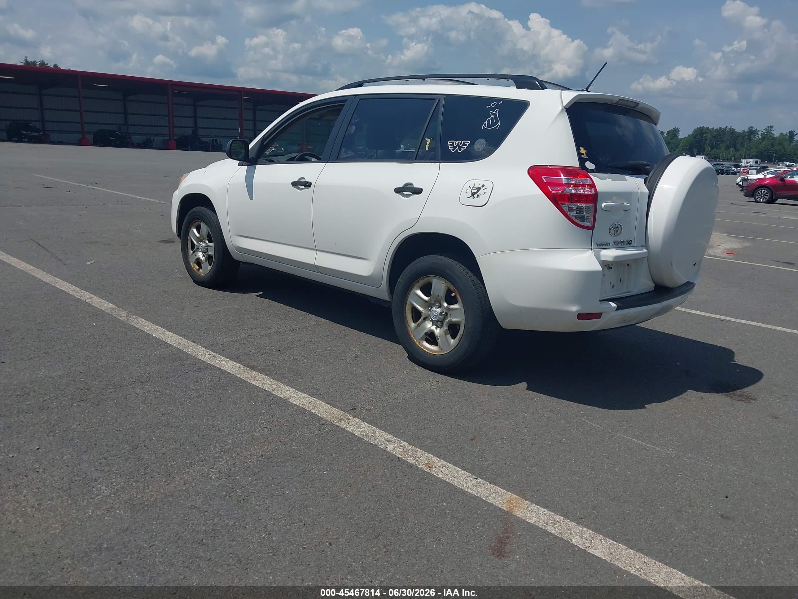 2010 Toyota Rav4   White vin: JTMJF4DV5A5018918