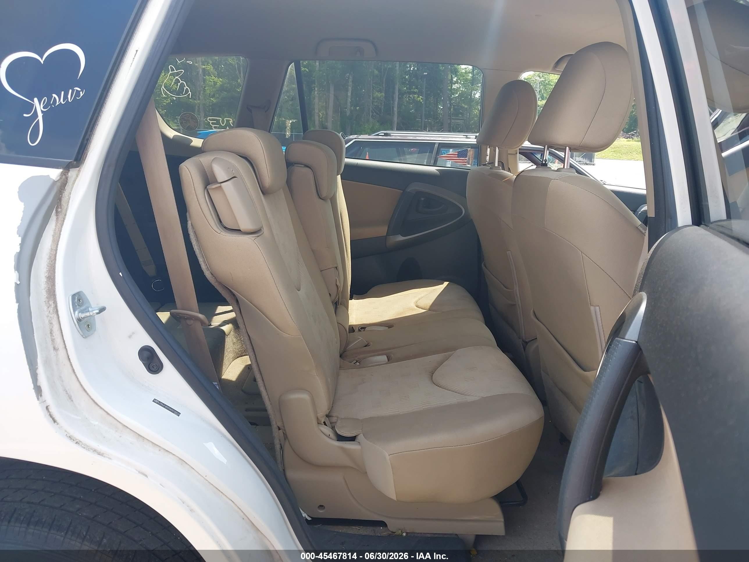 2010 Toyota Rav4   White vin: JTMJF4DV5A5018918