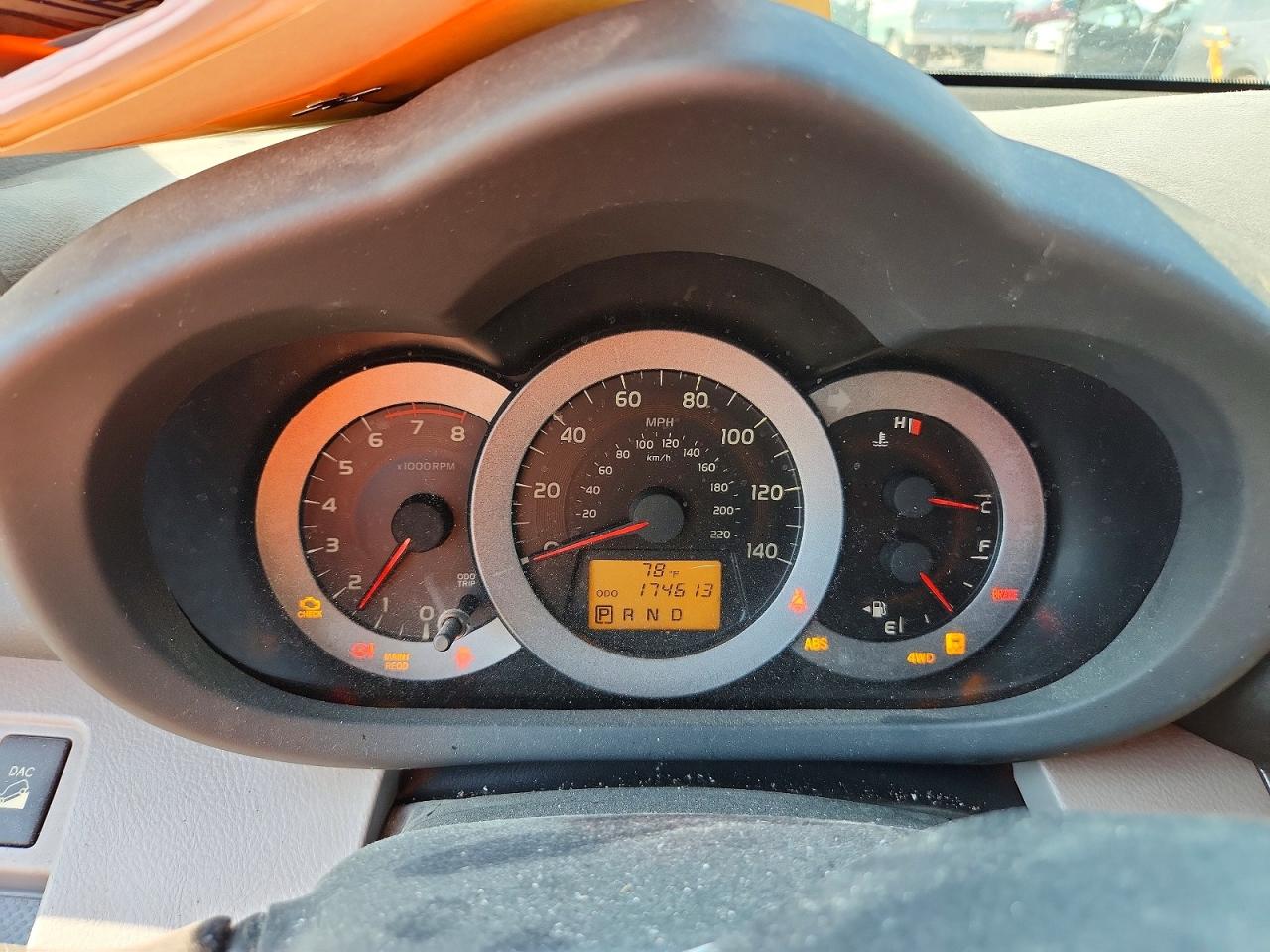 2010 Toyota Rav4 Base Silver vin: JTMJF4DV7A5026311