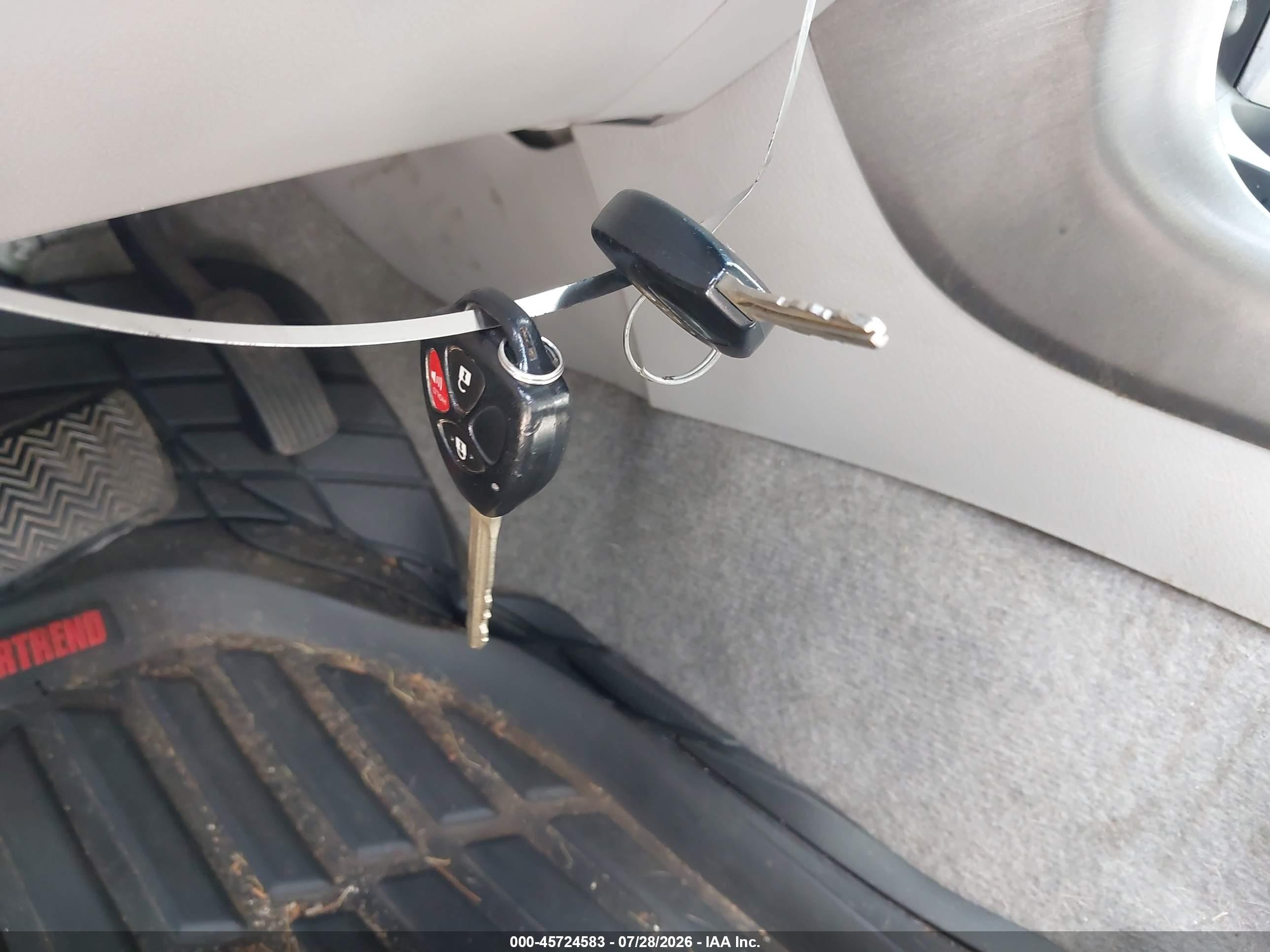 2010 Toyota Rav4   Silver vin: JTMJF4DVXA5022205