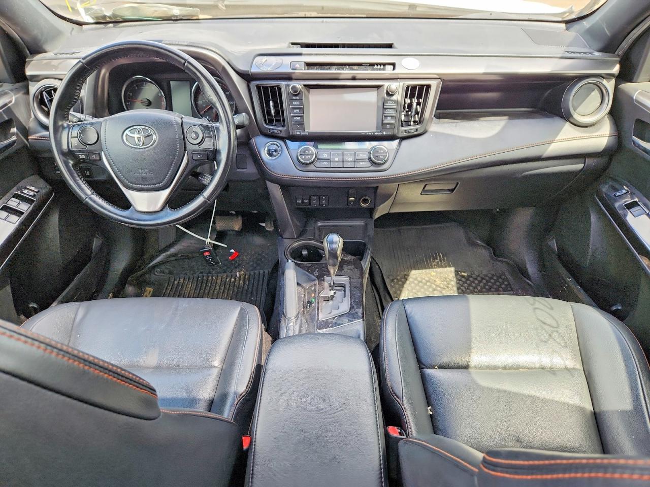2017 Toyota Rav4 Se White vin: JTMJFREV2HD211457