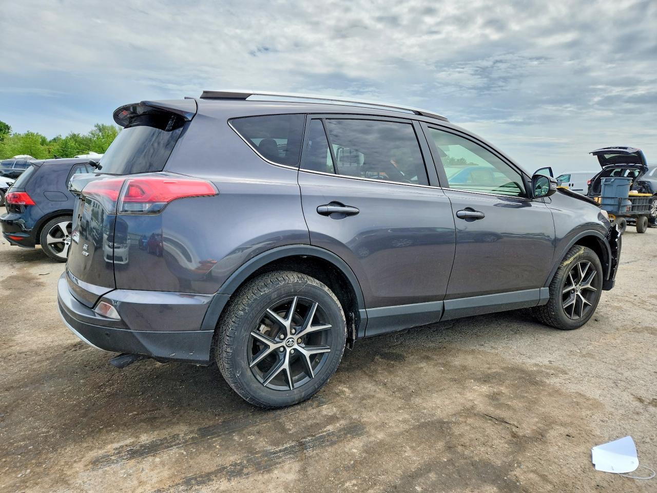 2016 Toyota Rav4 Se Gray vin: JTMJFREV4GJ075820