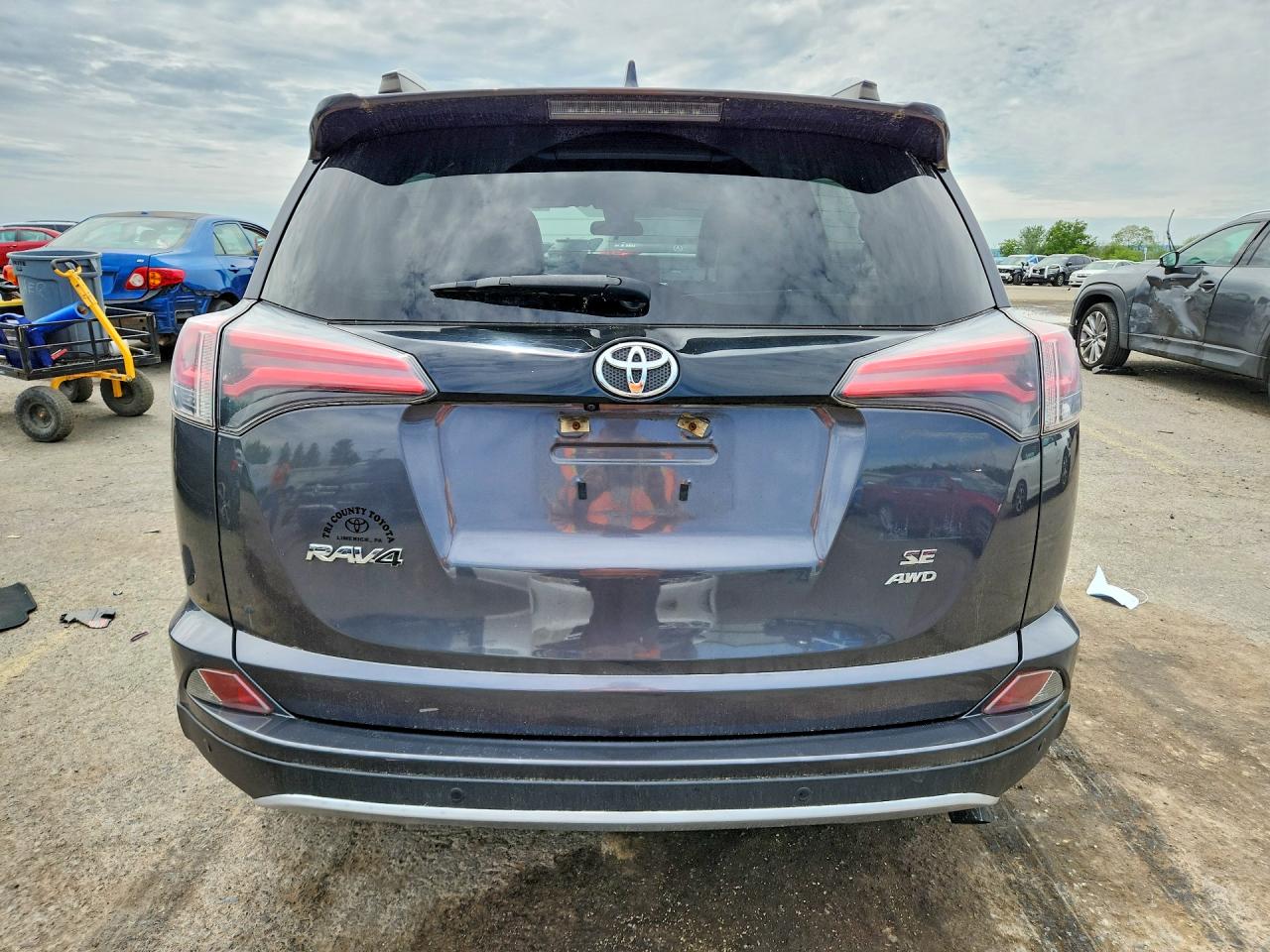 2016 Toyota Rav4 Se Gray vin: JTMJFREV4GJ075820