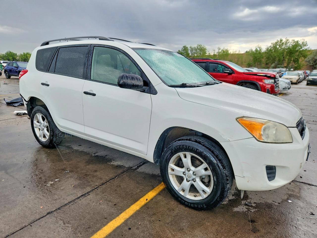 2010 Toyota Rav4 Base White vin: JTMJK4DV6A5091484