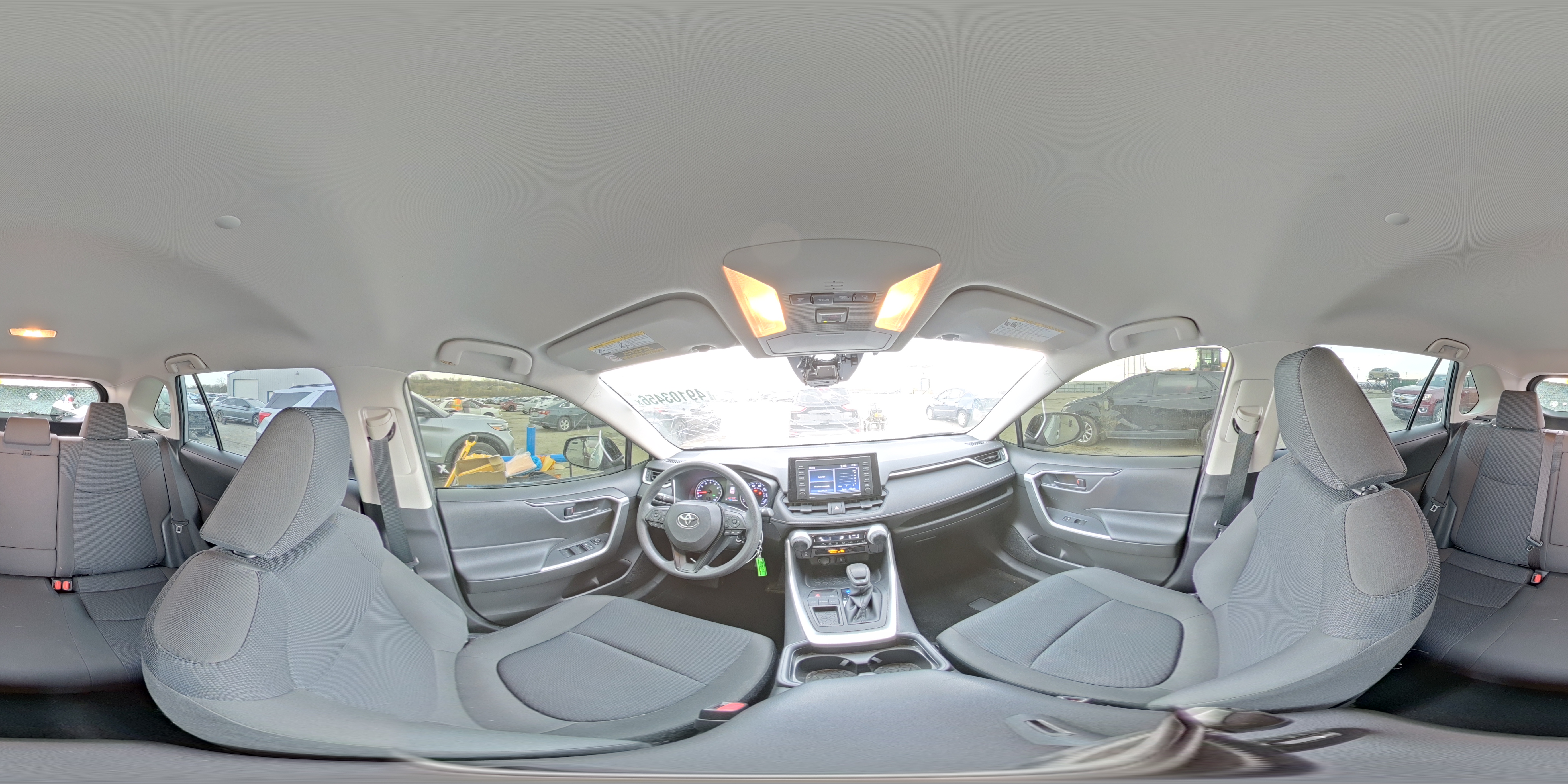 2020 Toyota Rav4 Le Silver vin: JTMK1RFV8LD060876