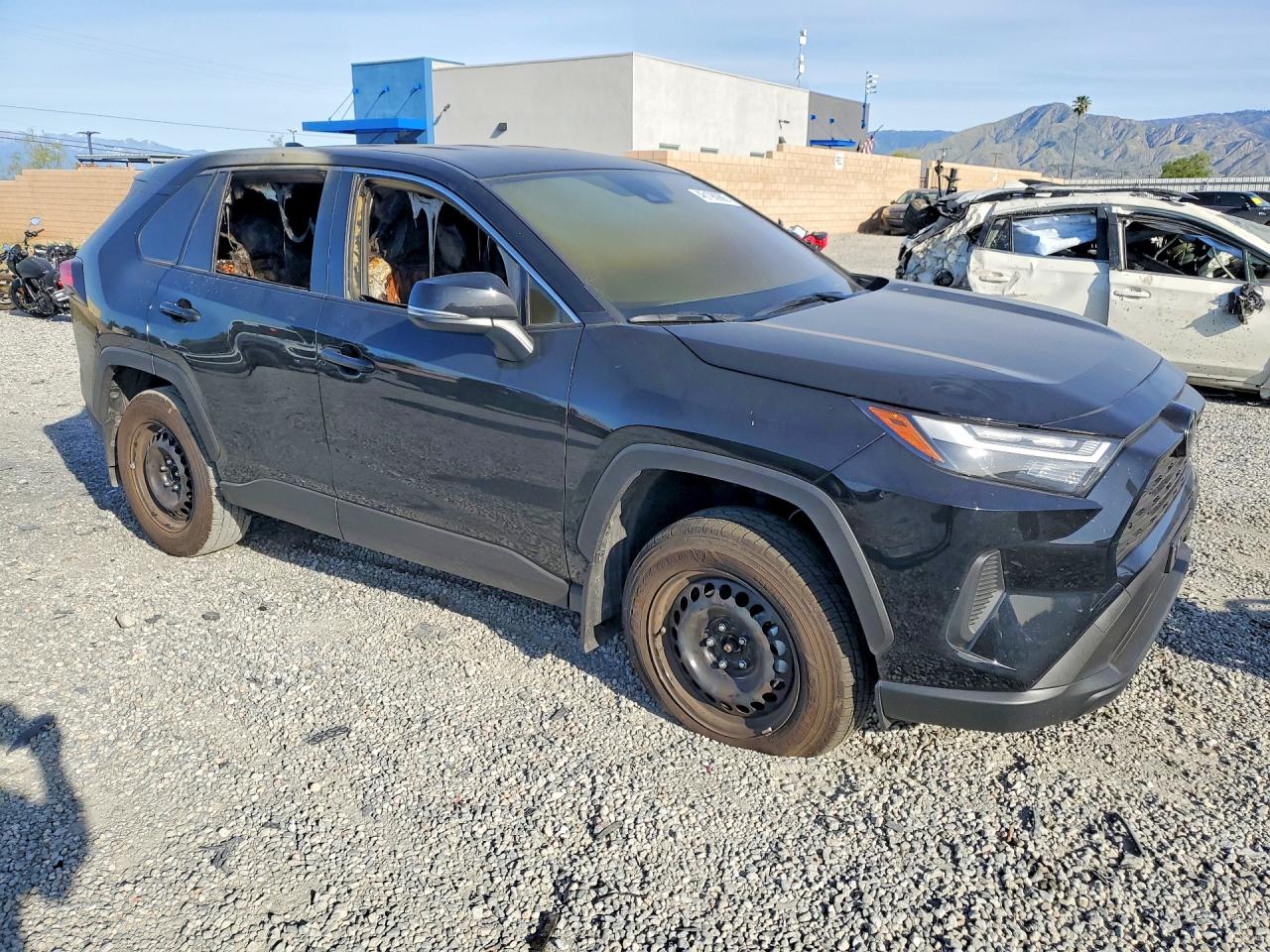 2025 Toyota Rav4 Le Black vin: JTMK1RFVXSD139741