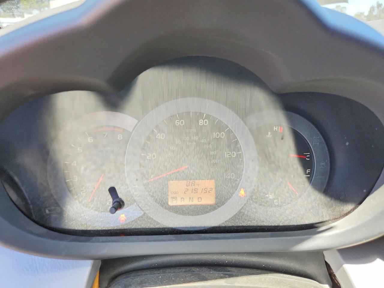 2010 Toyota Rav4 Base Silver vin: JTMKF4DV2A5014345
