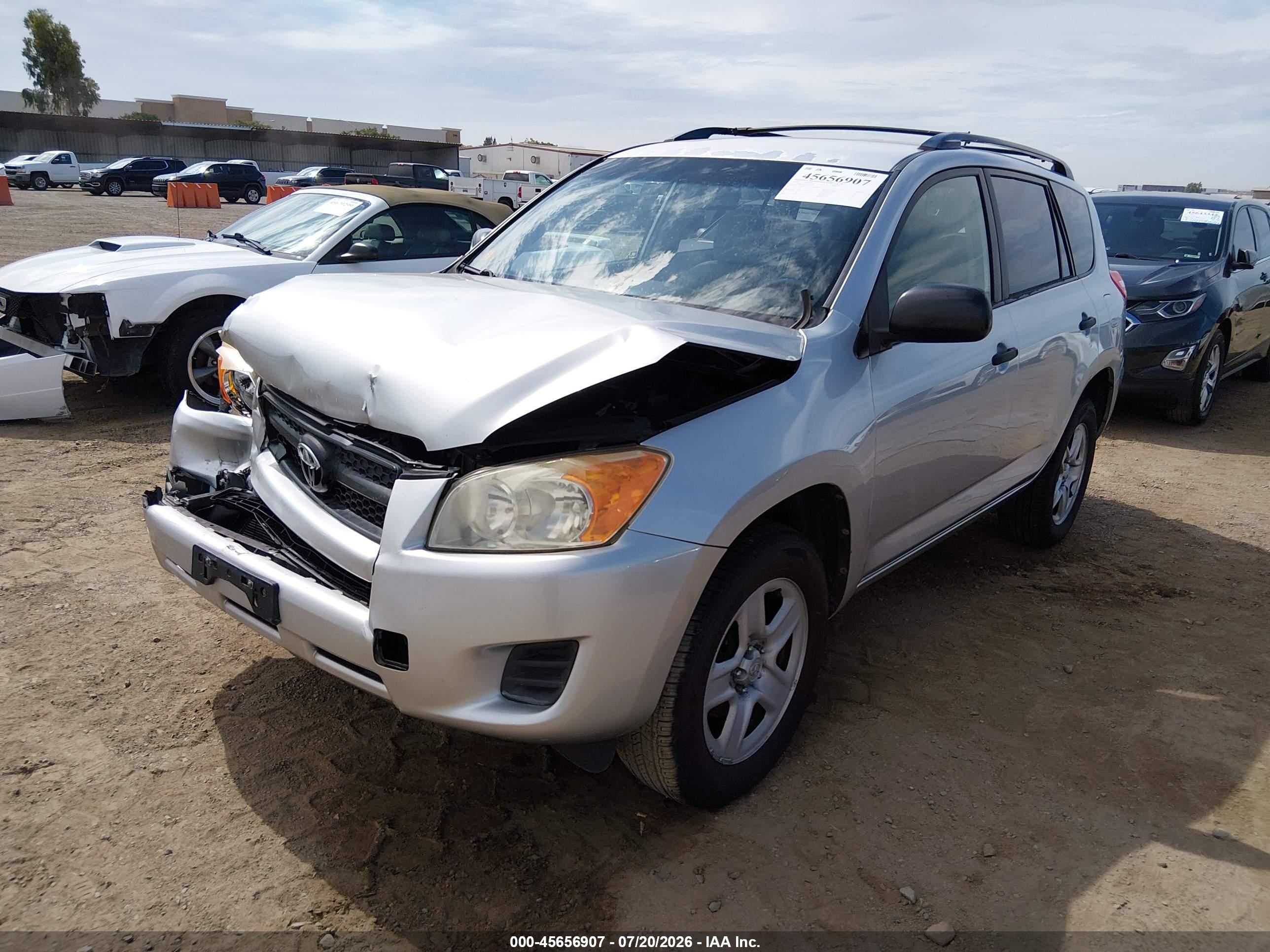 2010 Toyota Rav4   Серебряный vin: JTMKF4DV2A5027497
