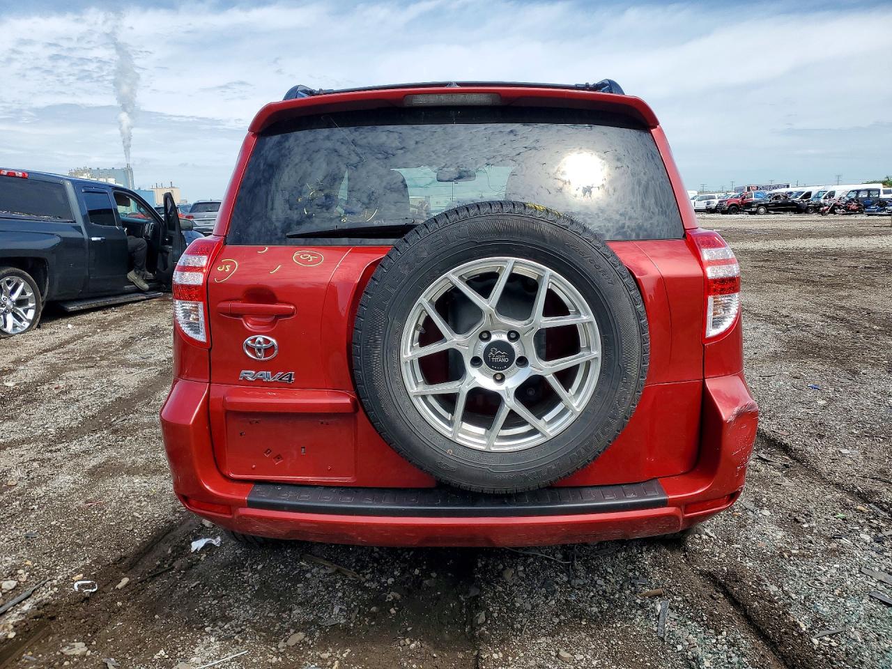 2012 Toyota Rav4 Base Red vin: JTMKF4DV6C5044886