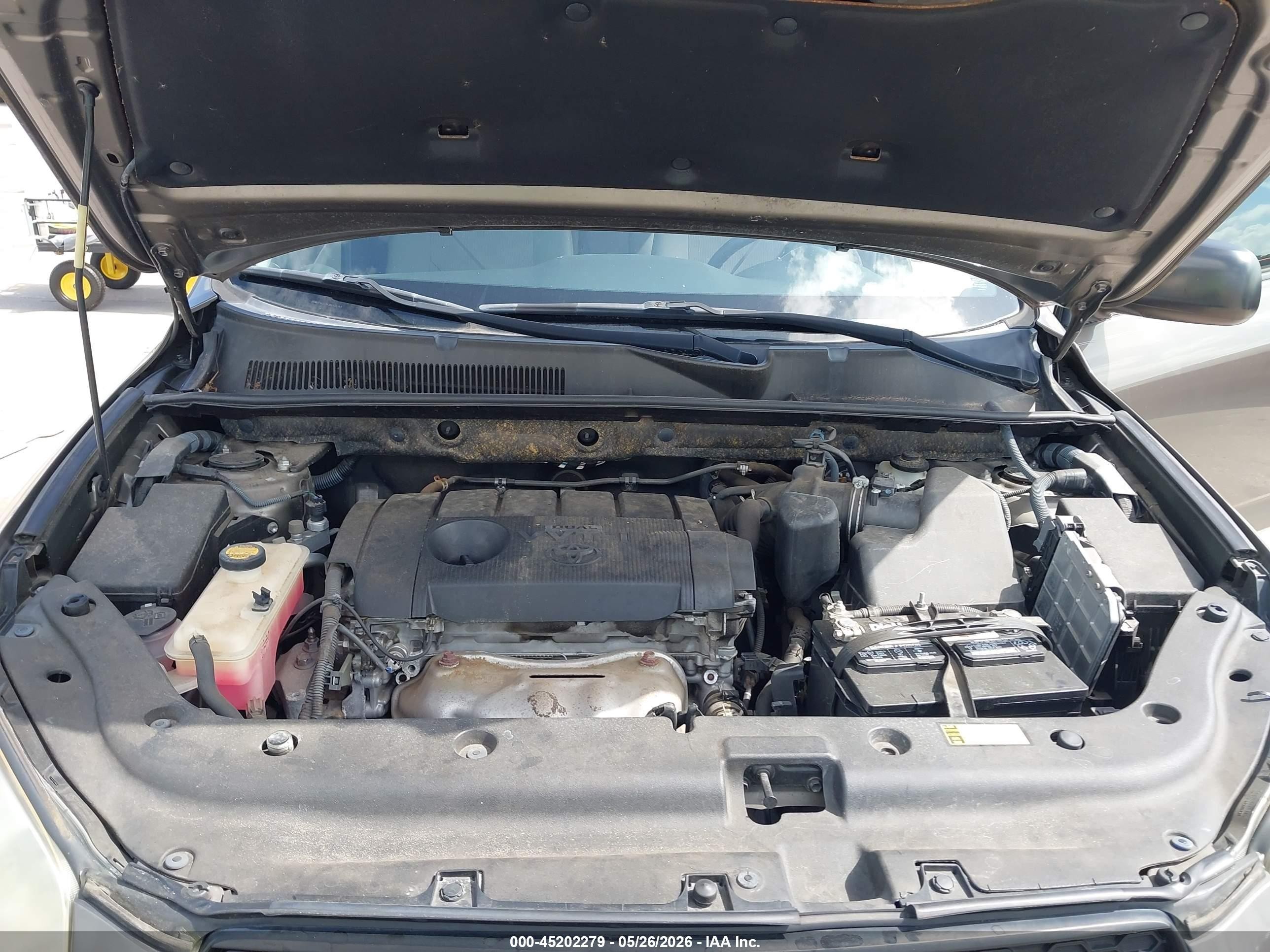 2012 Toyota Rav4   Коричневый vin: JTMKF4DV6C5045049