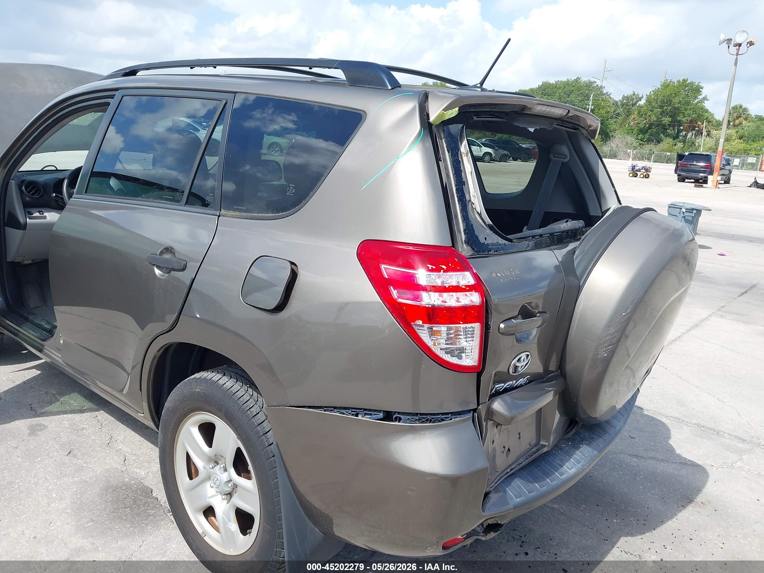 2012 Toyota Rav4   Коричневый vin: JTMKF4DV6C5045049