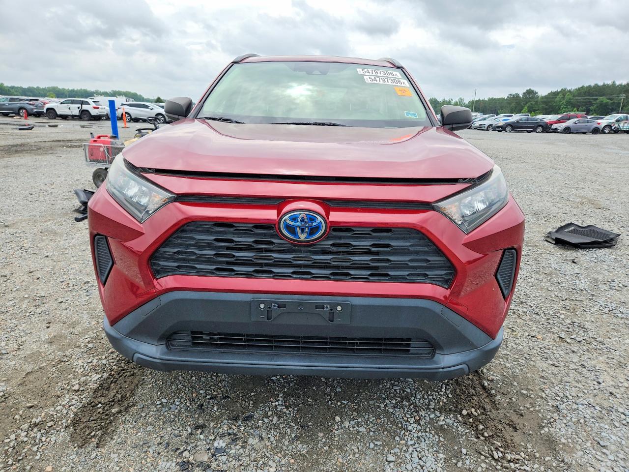 2019 Toyota Rav4 Le Red vin: JTMLWRFVXKD025874